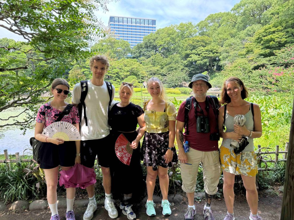 Tokyo in Half a Day: Meiji Shrine & Akihabara