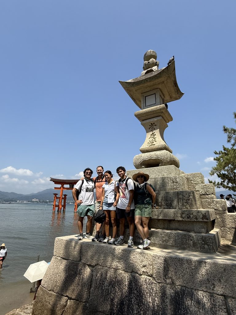 Hiroshima in One Day: Miyajima & Hiroshima Peace Park