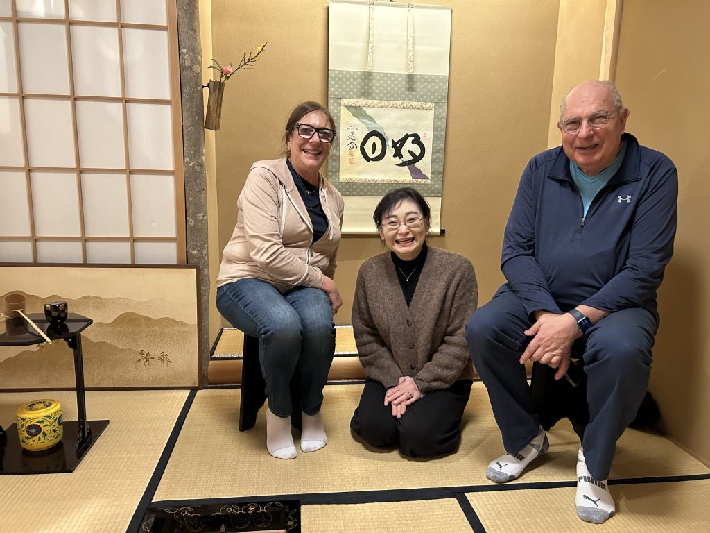 Tsukiji & Asakusa Local Food Tour in 1 Day