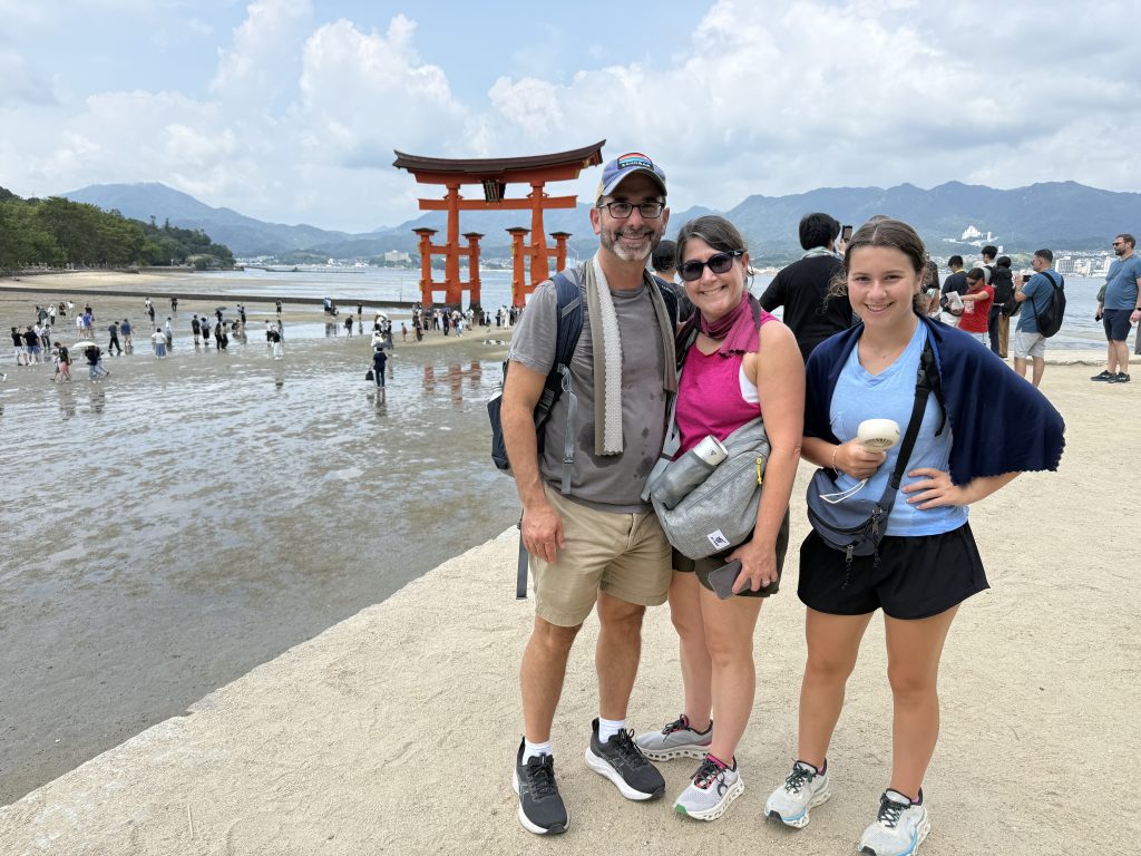 Hiroshima in One Day: Miyajima & Hiroshima Peace Park
