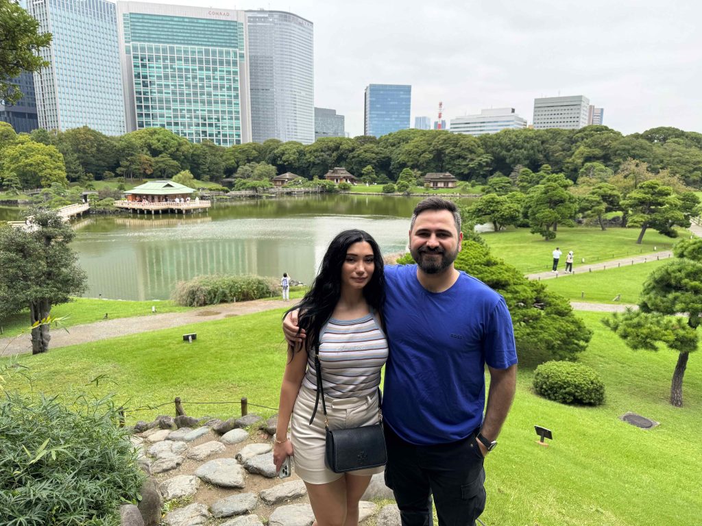 Tokyo in One Day: Hamarikyu & Nezu Shrine