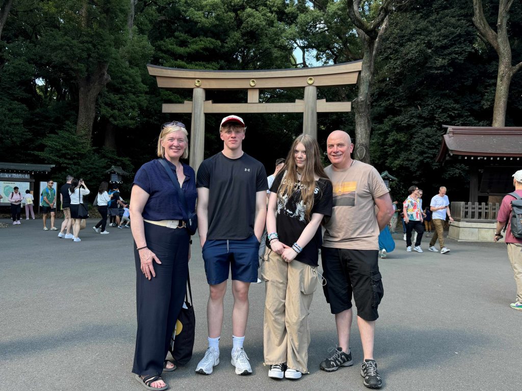 Tokyo in Half a Day: Nezu Shrine & Akihabara