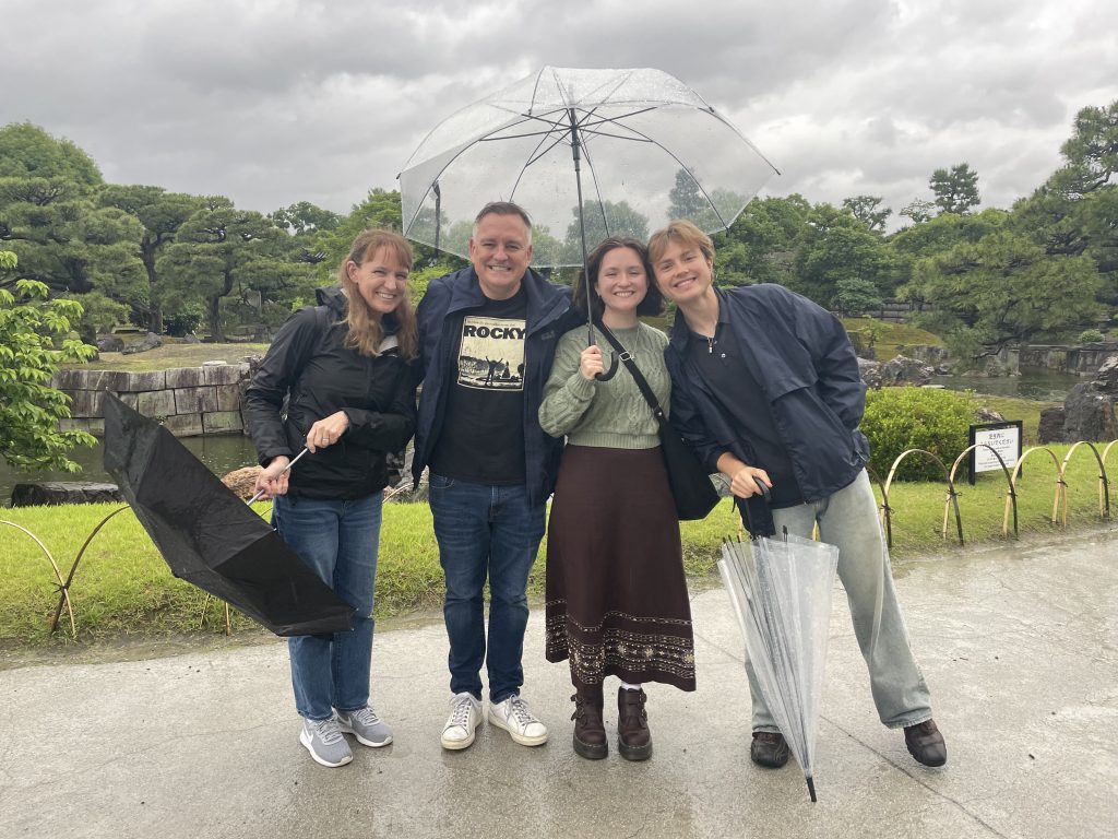 Kyoto in One Day: Kinkaku-ji Temple & Nijo Castle