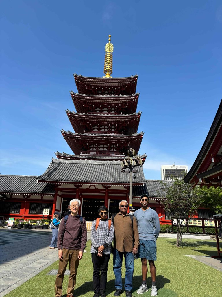 Tokyo in One Day: Shimbashi : Suica card & Hamarikyu Gardens