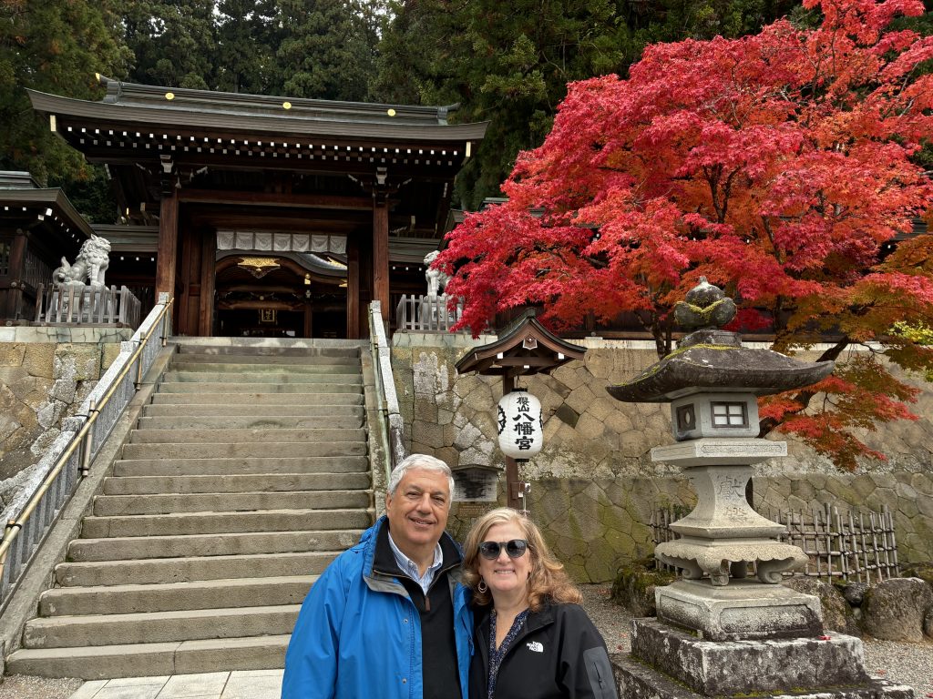 Gifu in Half a Day: Miyagawa Morning Market & Sakurayama Shrine