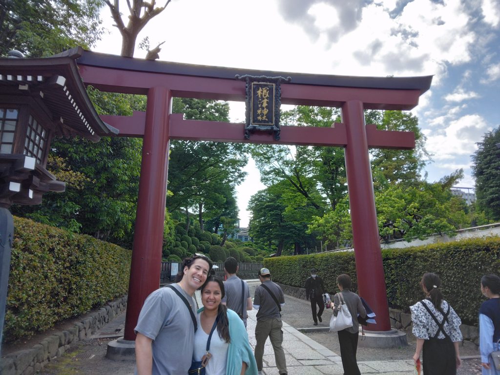 Tokyo in One Day: Tsukiji Fish Outer Market & Nezu shrine