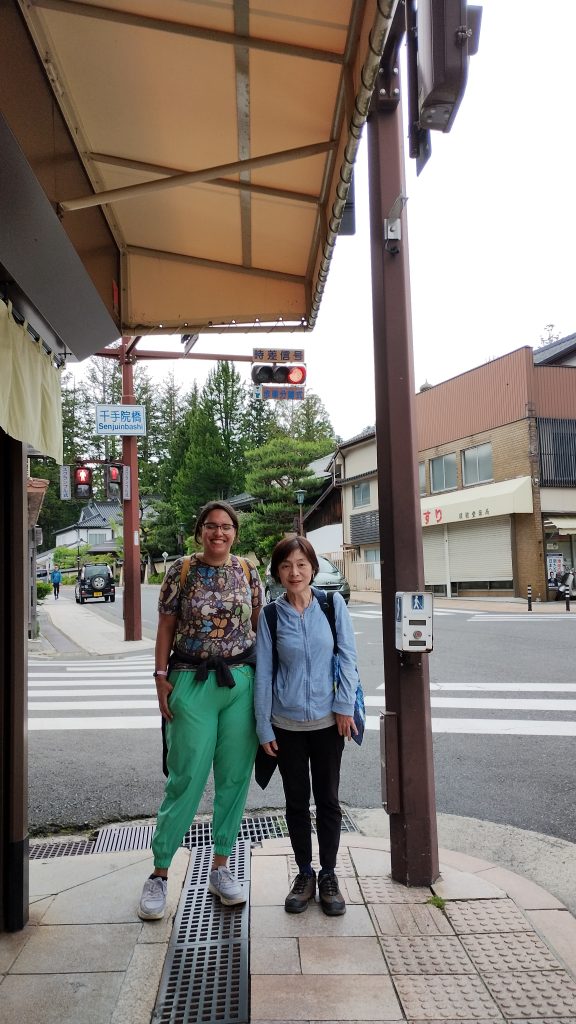 Wakayama in Half a Day: Early lunch at Sanbo & Okunoin