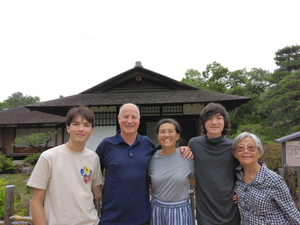 Hiroshima: Shukkeien Garden & Hiroshima Castle