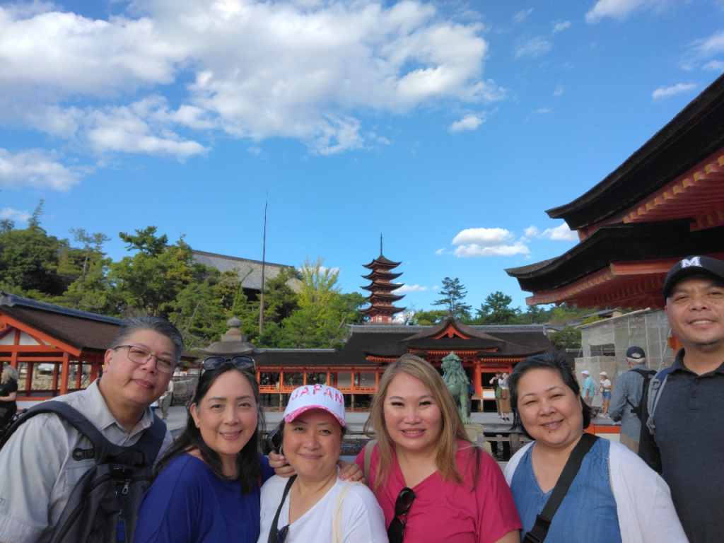 Hiroshima in One Day: travel by hired car & travel by taxi