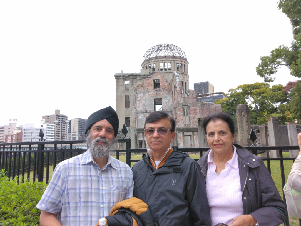 Hiroshima in One Day: Travel by Maple-loop Bus & Travel by Ferry & JR
