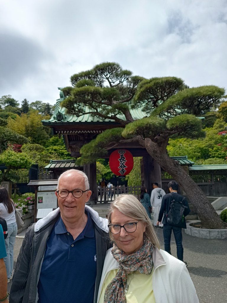 Kanagawa in Half a Day: @ Explore Kotoku-in & @ Tonkatsu Komachi