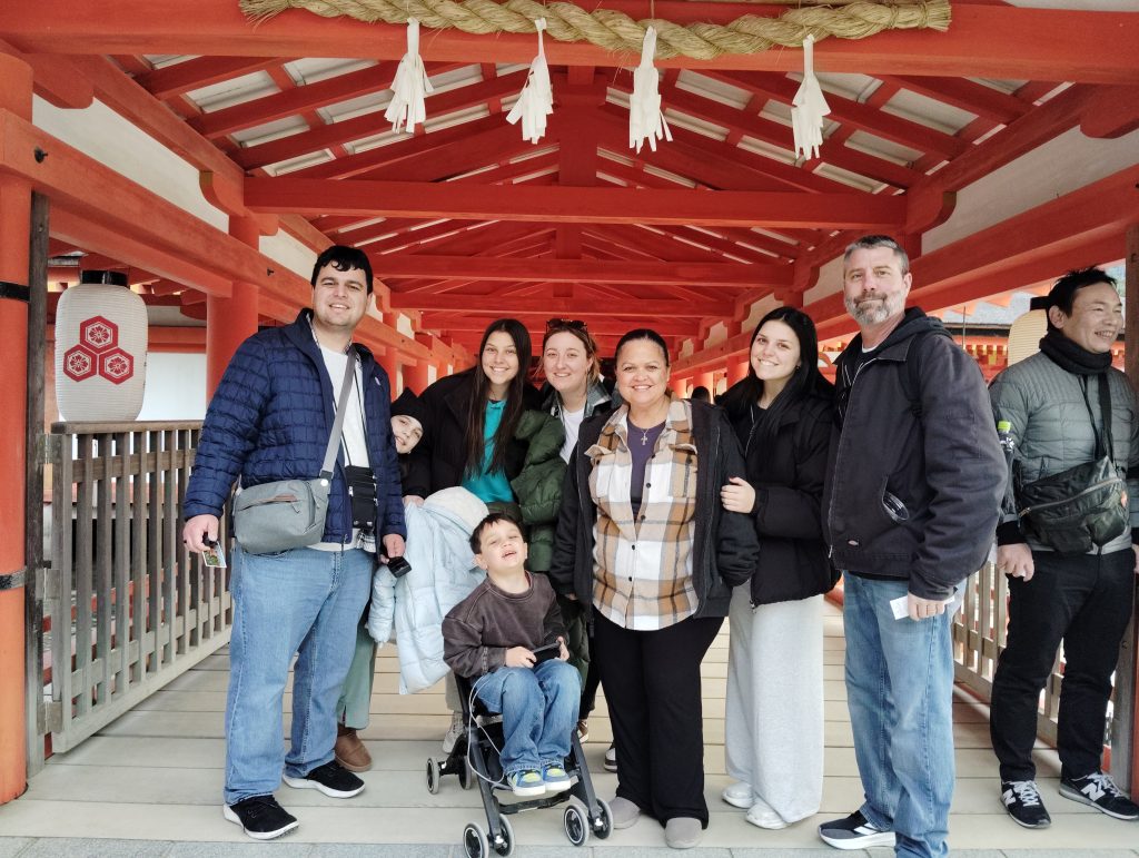 Hiroshima in One Day: by Shinkansen & Itsukushima Shrine
