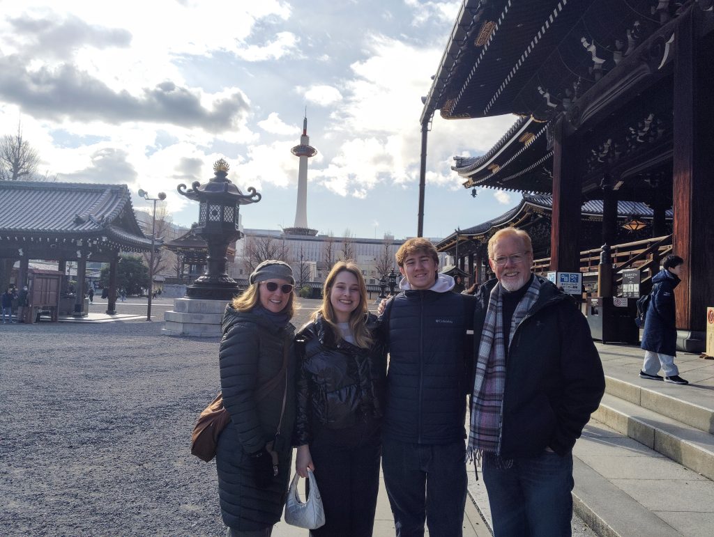 Kyoto in One Day: Higashi Honganji Temple & Kenninji Temple