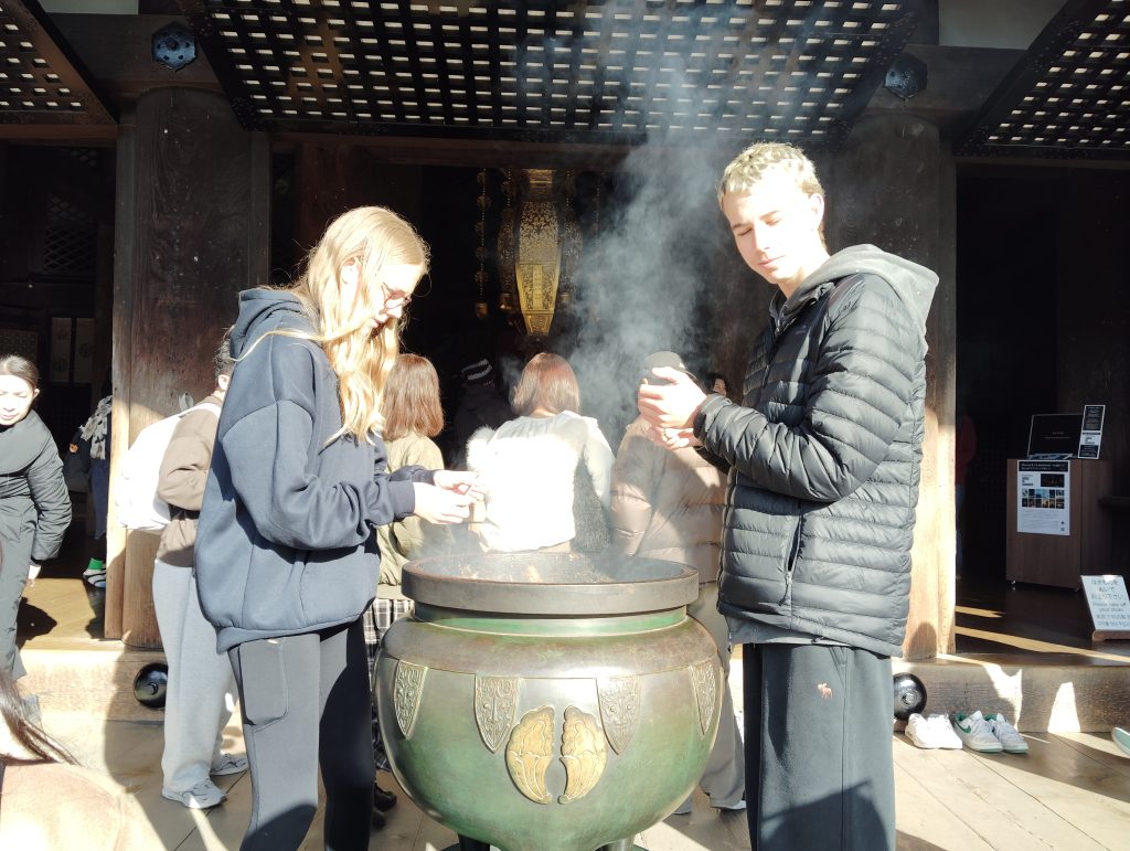 Kyoto in One Day: Kiyomizu-dera Temple & Kimono Forest