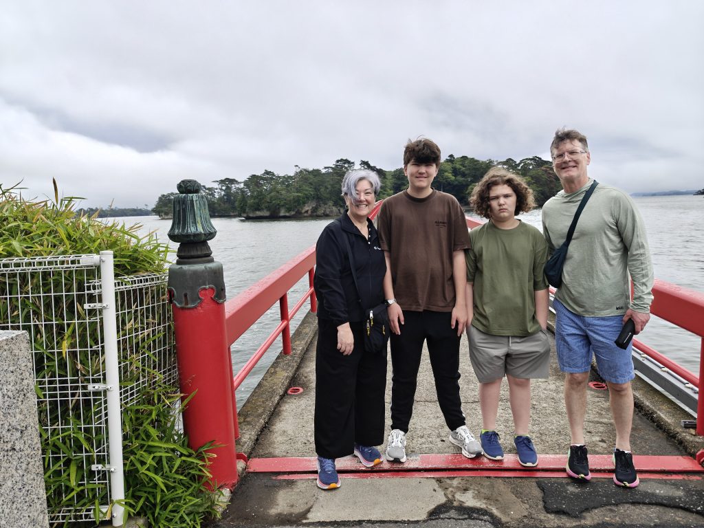 Miyagi in Half a Day: @ Fukuura Island & @ Tenrin-in