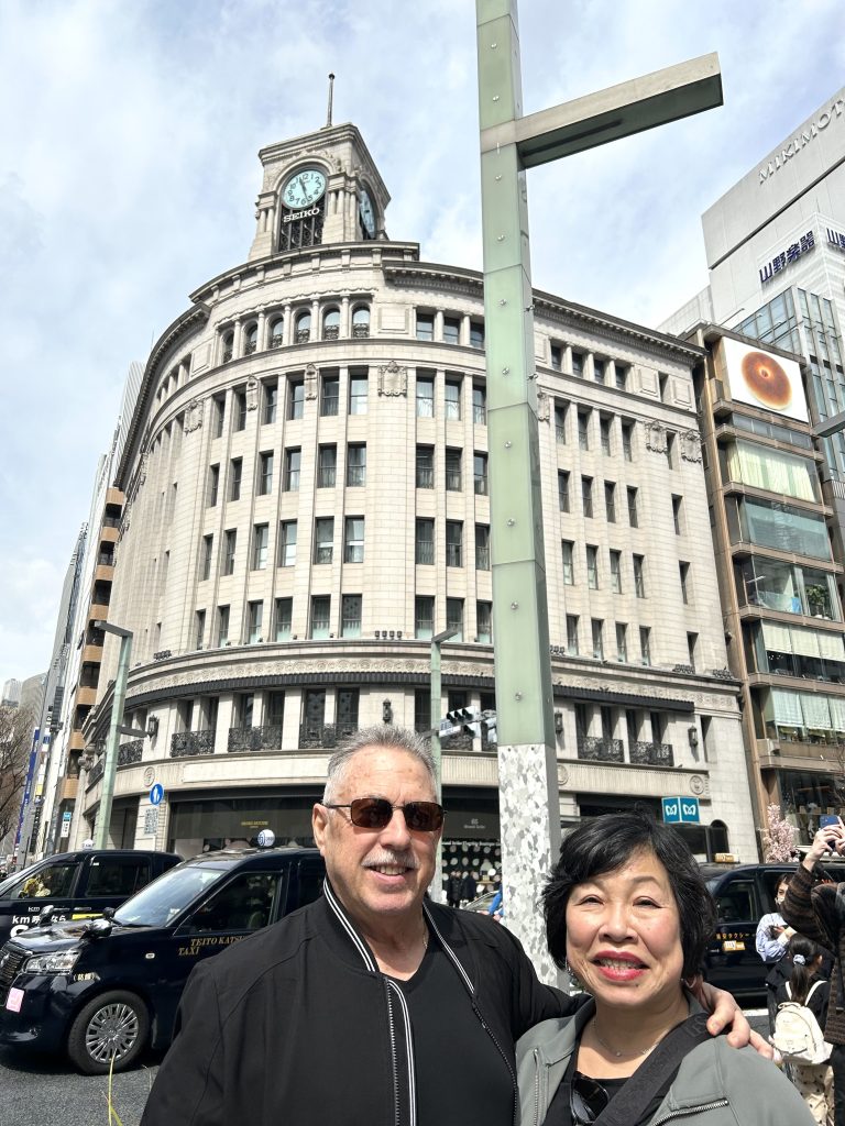 Tokyo in One Day: Marunouchi South Exit Bus Stop & Asakusa Station