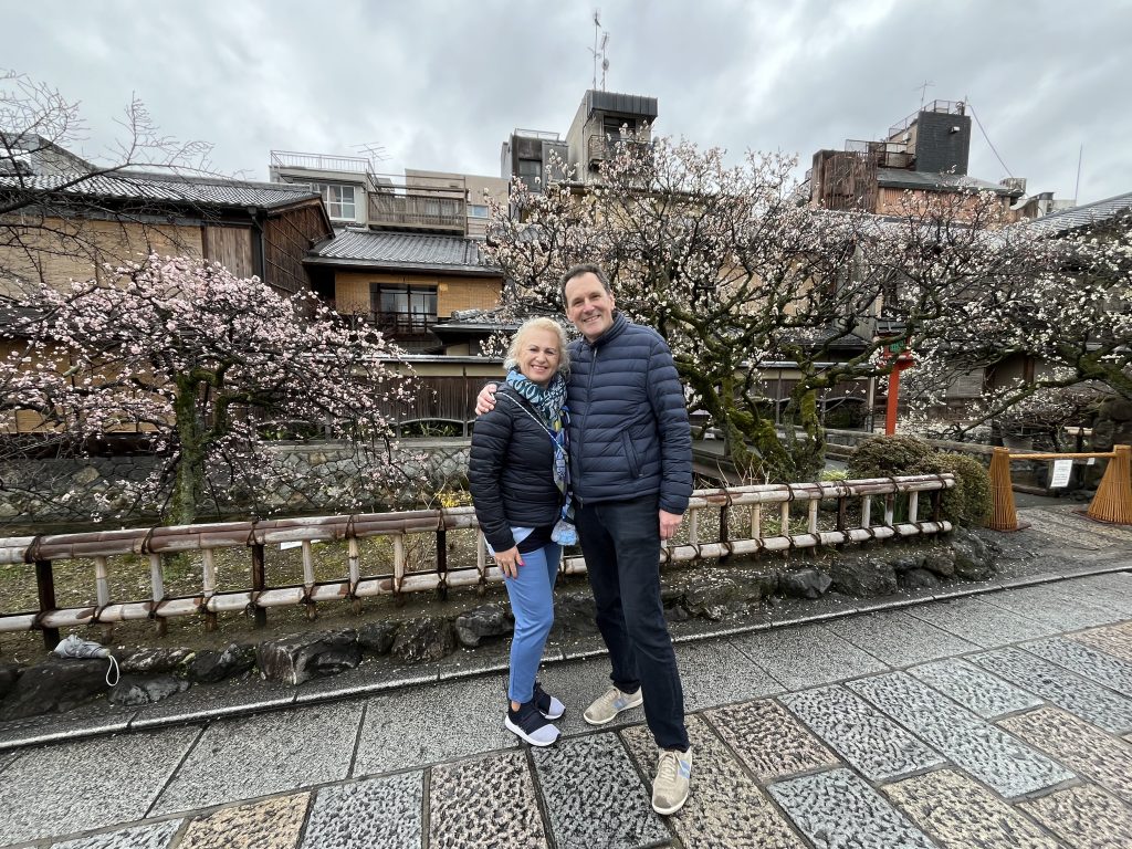Kyoto in Half a Day: @ Sanjusangendo & @ Gion