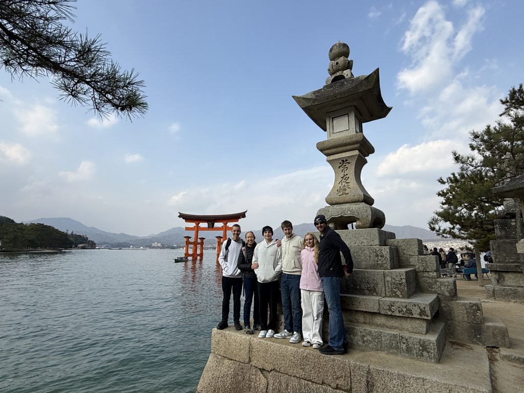 Hiroshima in One Day: Miyajima & Hiroshima Peace Park