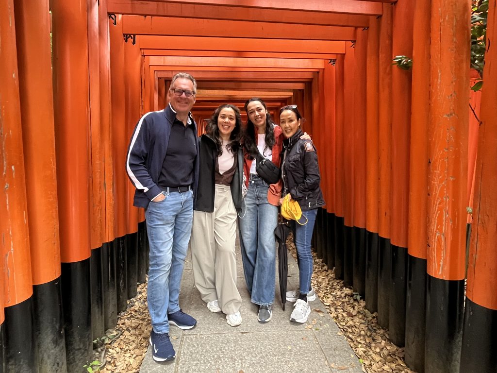 Kyoto in One Day: @ Fushimi Inari Taisha & @ Gion
