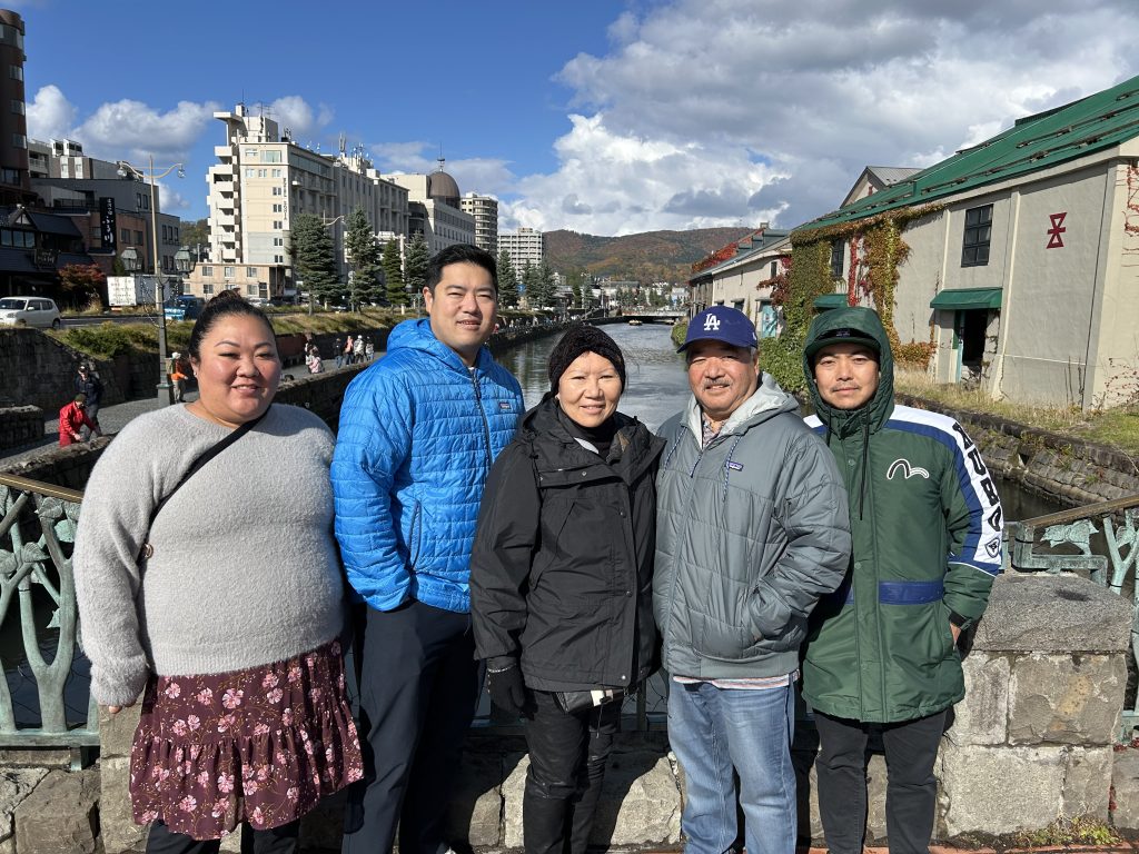 Hokkaido: Otaru Sankaku Market & Sakaimachi Street
