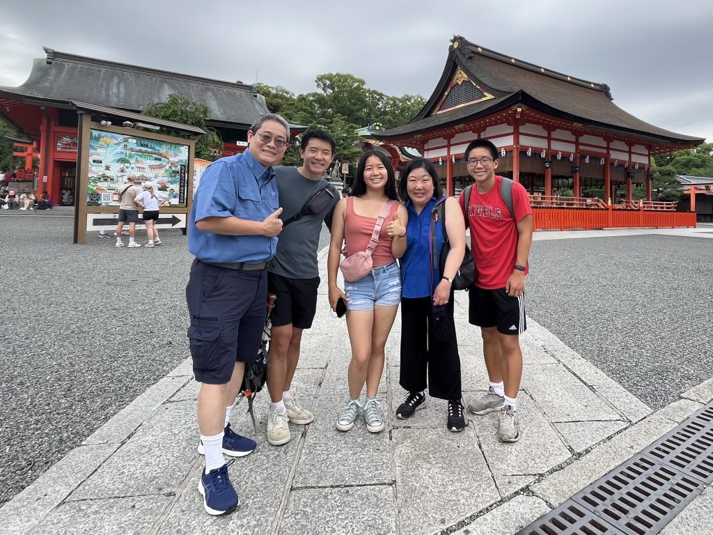 Kyoto: @ Fushimi Inari Taisha & @ Kyoto Imperial Palace