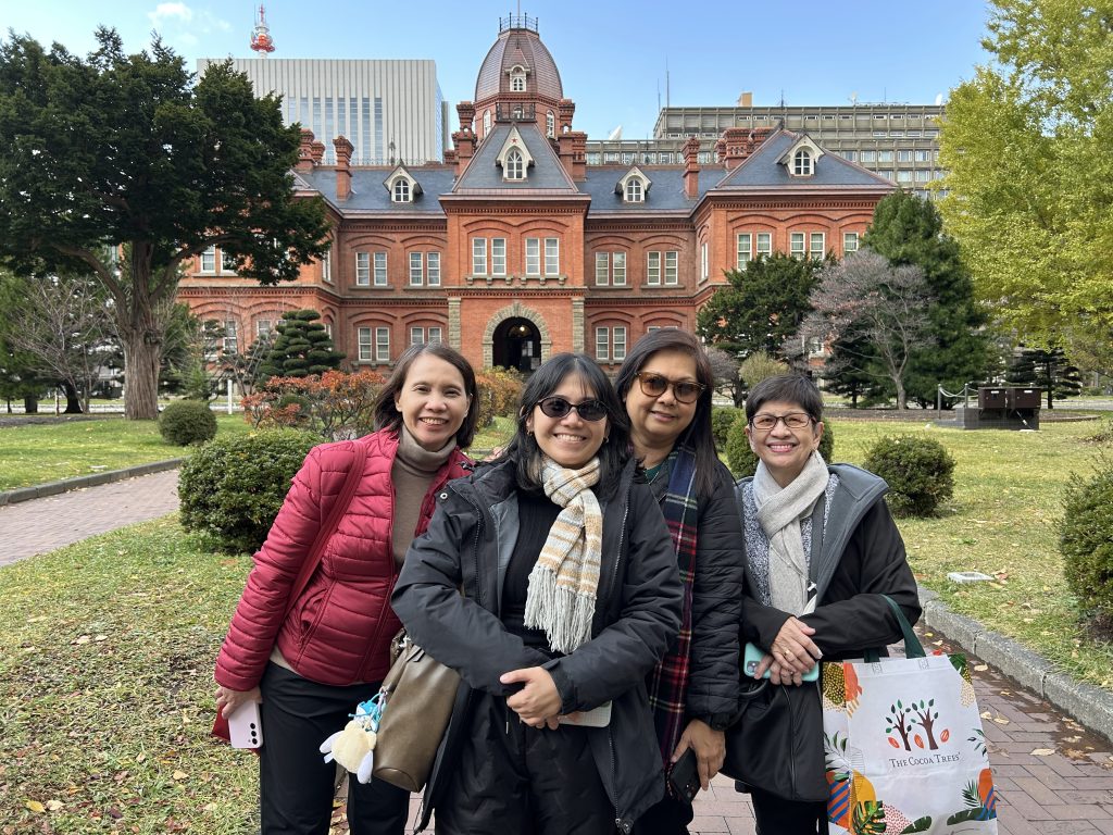Hokkaido in Half a Day: Nijo Market & Shiroi Koibito Park