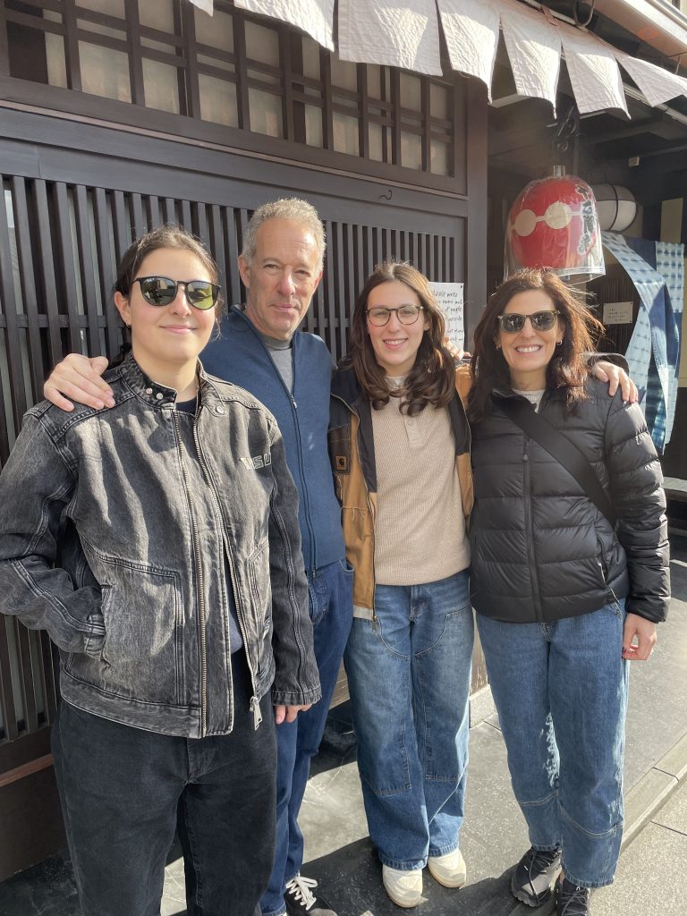 Kyoto in Half a Day: Ginkaku-ji Temple & Stroll around the Gion area