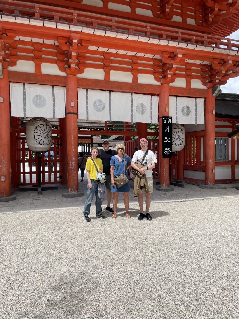 Kyoto in Half a Day: ~ Visit Ginkaku-ji & ~ Visit Shimogamo