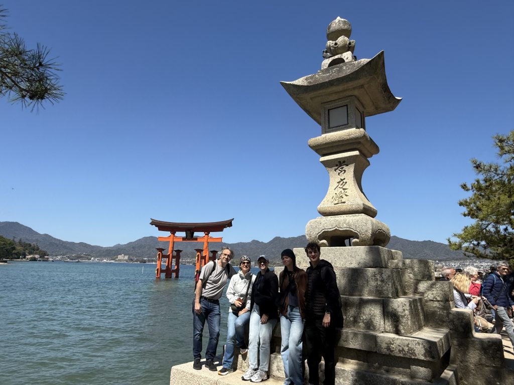 Hiroshima in One Day: Miyajima & Hiroshima Peace Park
