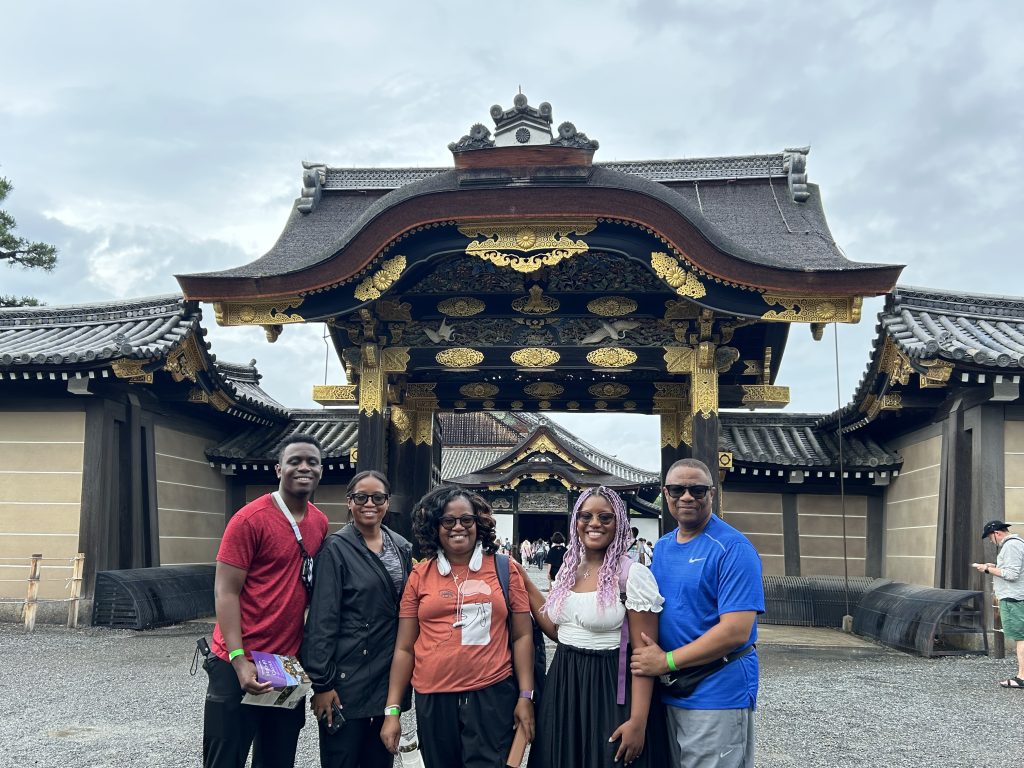Kyoto in 1 Day from Osaka: Customized Tour