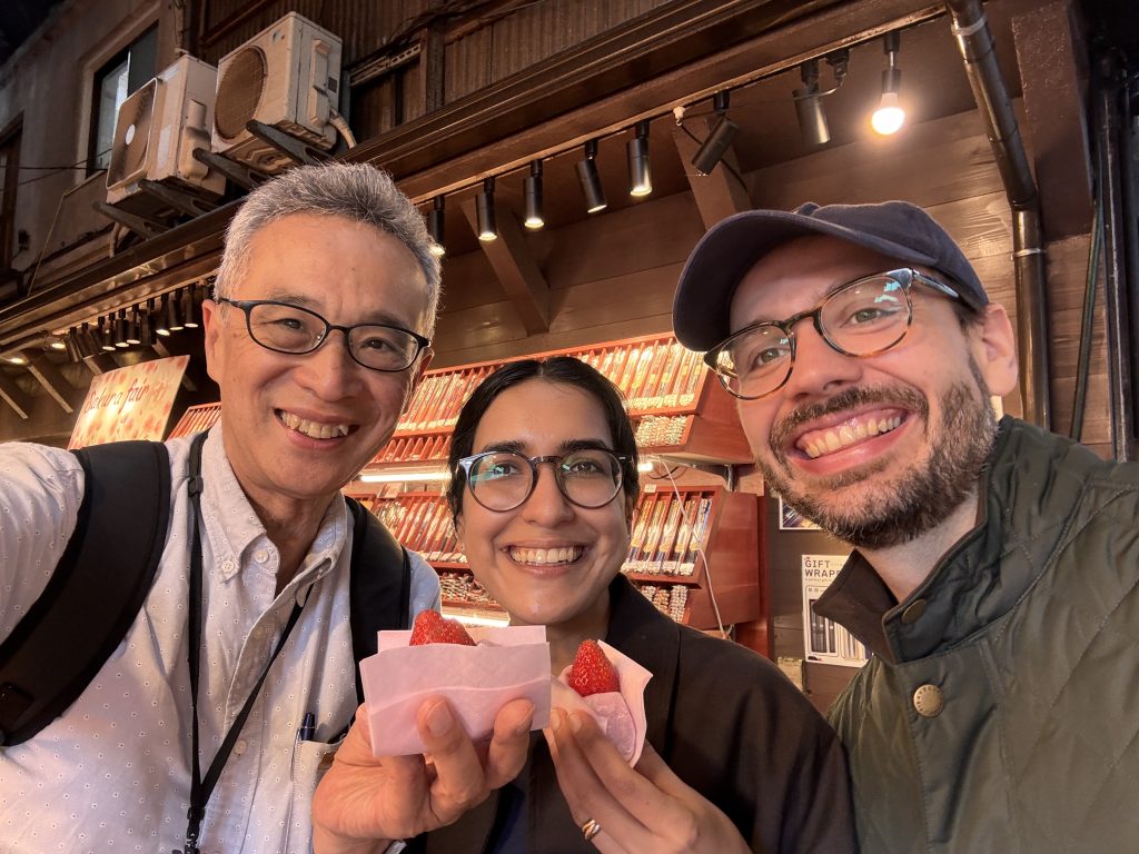 Tokyo: Watch the tuna auction & Tsukiji