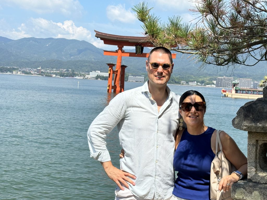 Hiroshima in One Day: Itsukushima Shrine & Peace Memorial Museum