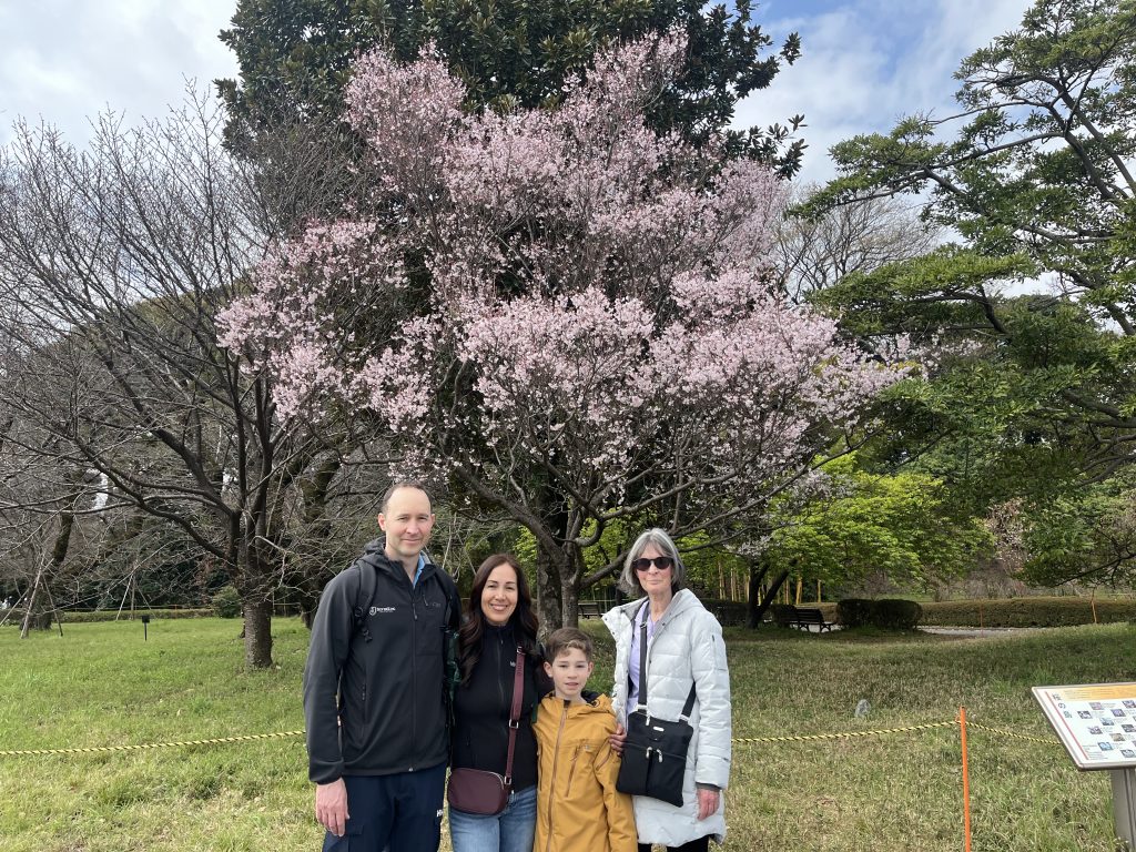 Tokyo in One Day: Imperial Palace East Gardens & Stroll around Shibuya
