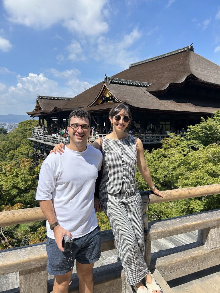Kyoto in Half a Day: Fushimi Inari & Nishiki Market