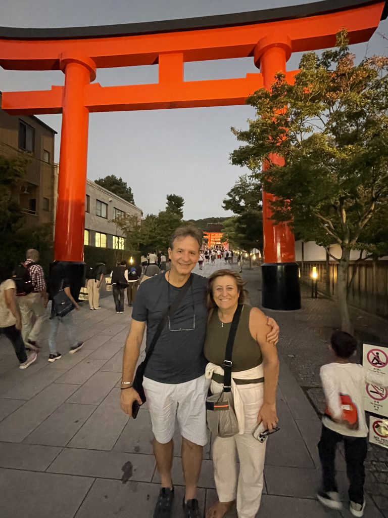 Kyoto in One Day: Sanjusangendo Temple & Fushimi Inari Taisha Shrine