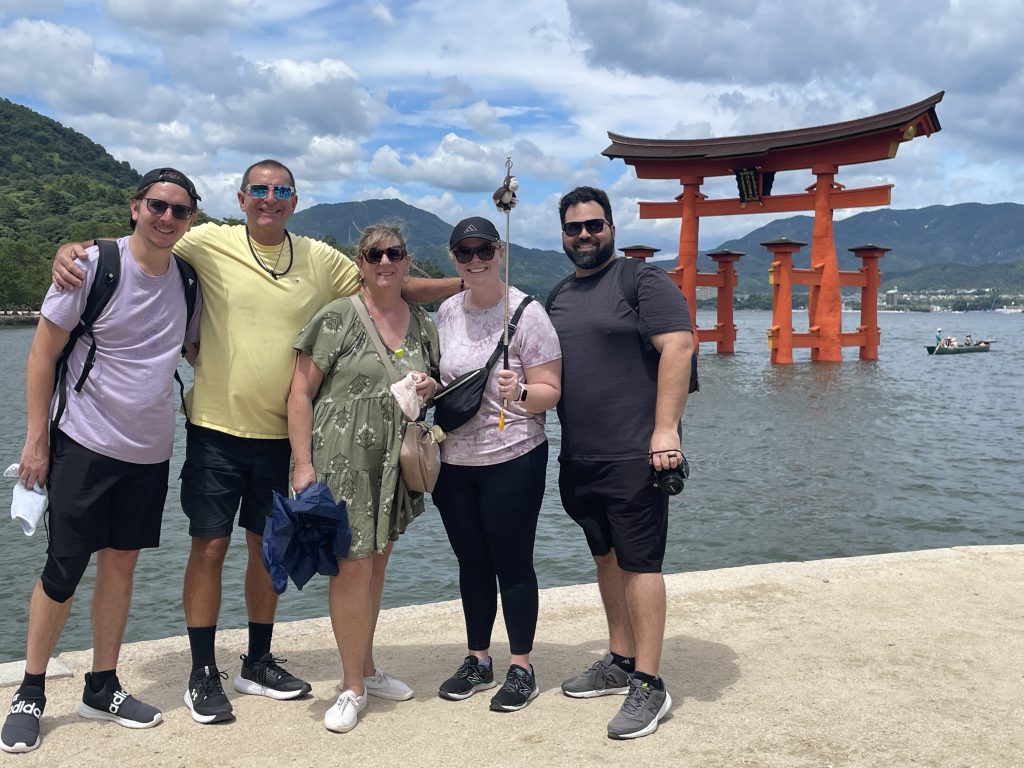 Hiroshima & Miyajima in 1 Day: Private Tour