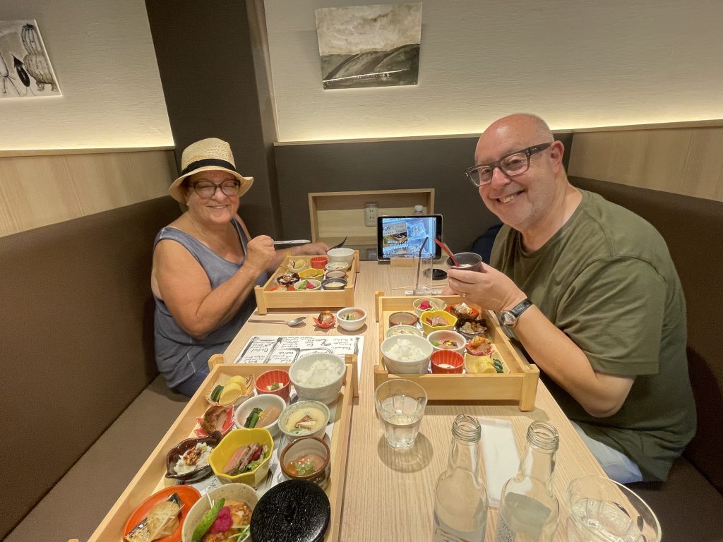 Kyoto in One Day: Kyoto→Inari JR 150 yen & Travel by taxi