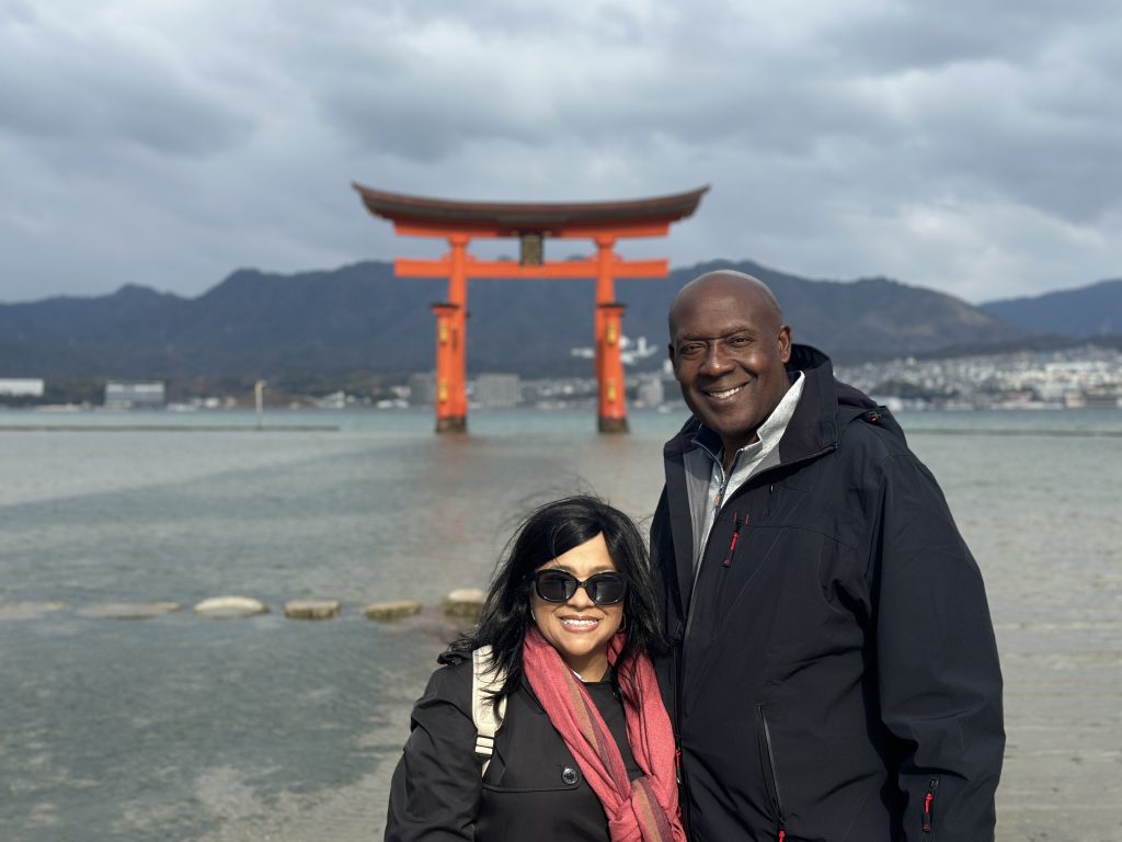 Hiroshima & Miyajima in 1 Day: Private Tour