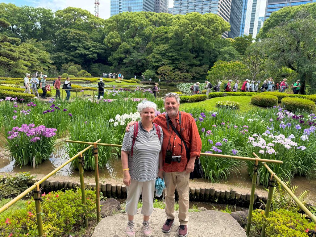 Tokyo in One Day: Tsukiji & Shinjuku Gyoen