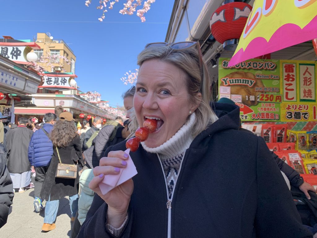 Tokyo in One Day: 40@Asakusa & 00@Meiji Shrine