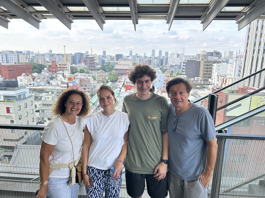 Tokyo in One Day: Meiji Shrine & Tonkatsu at the Hotel basement