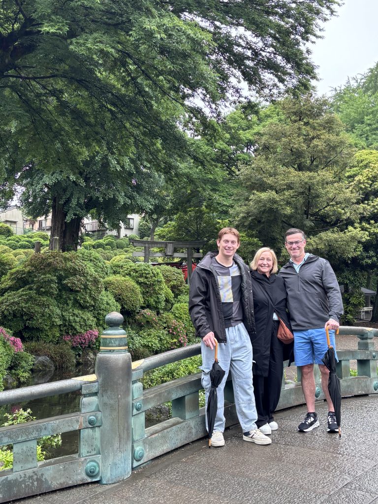 Tokyo in One Day: Tsukiji Outer Market & Tokyo Station