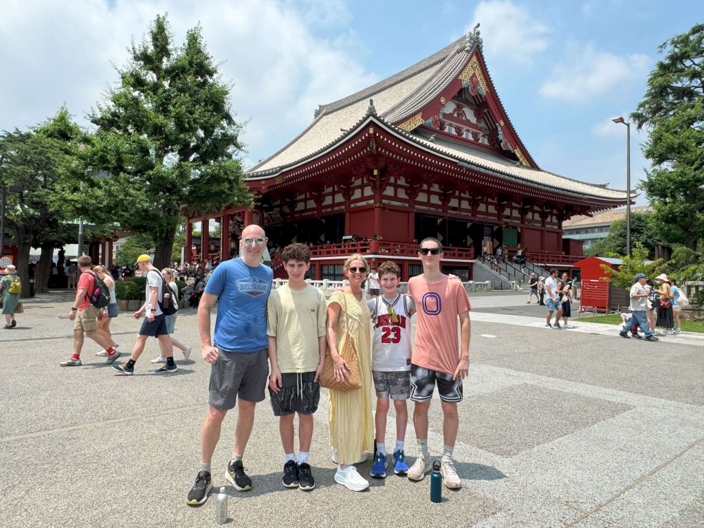 Tokyo in One Day: Asakusa (Skytree photos) & Shibuya Scramble Crossing