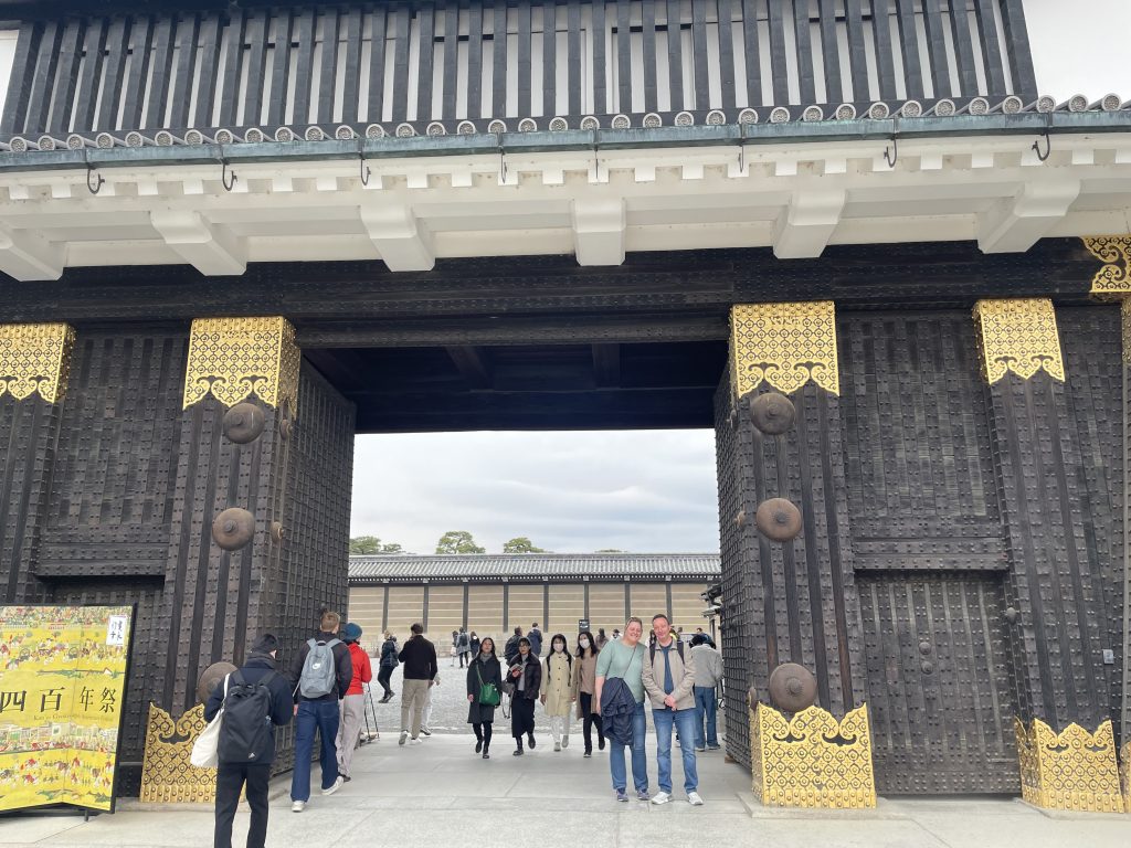 Kyoto in Half a Day: Kyoto Imperial Palace & Kinkaku-ji