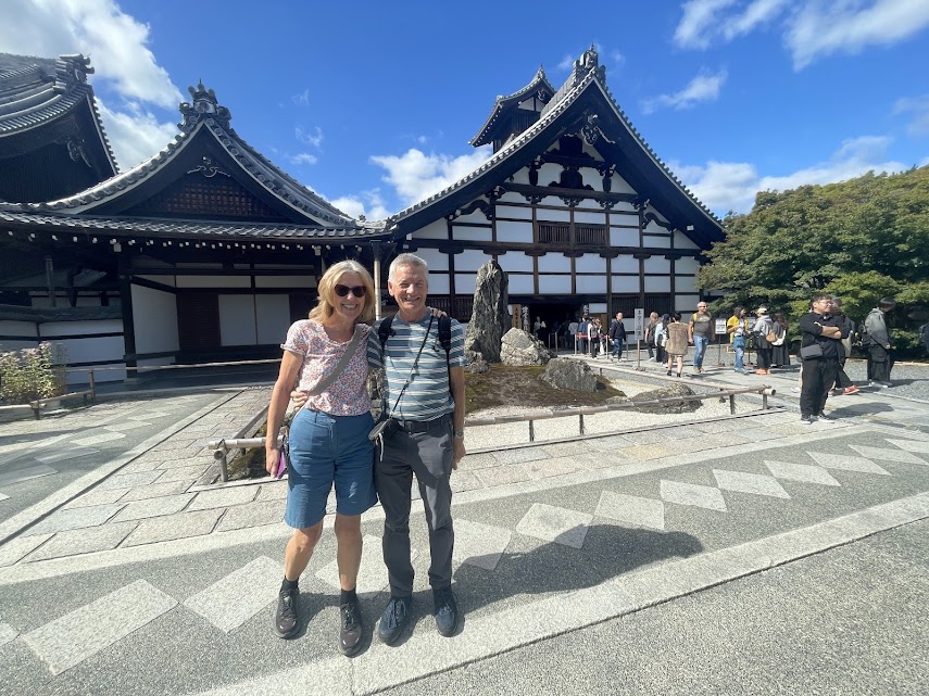 Kyoto: Kyoto→Inari　150 yen　JR & Kinkaku-ji Temple sightseeing
