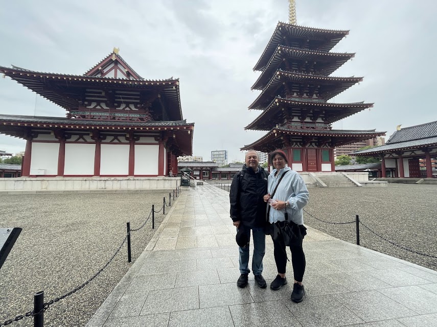 Osaka in One Day: Shitennoji Temple sightseeing