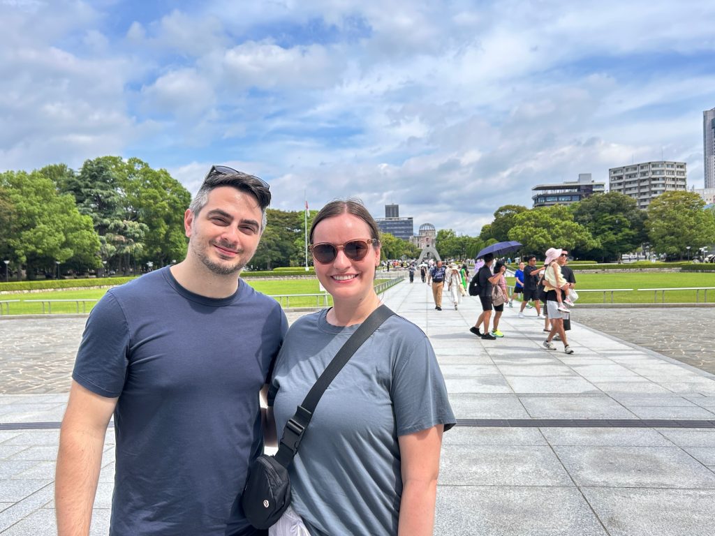 Hiroshima: Shukkeien Garden by taxi & Cruise Ship Terminal by taxi