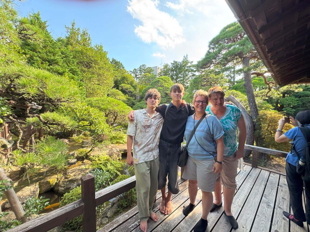 Tokyo: Meiji Shrine & Yanaka Ginza