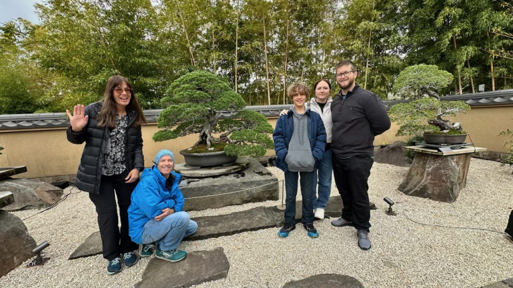 Tokyo: Bonsai Art Museum & Toju-en