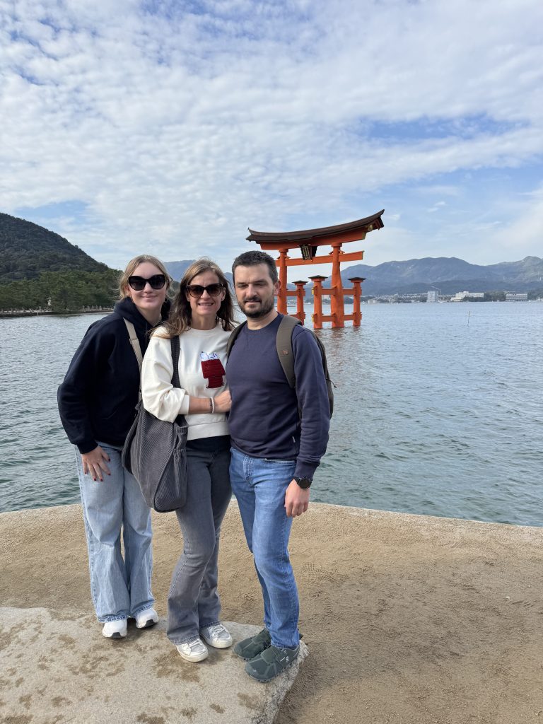 Hiroshima in One Day: Miyajima by JR + ferry & Peace Park